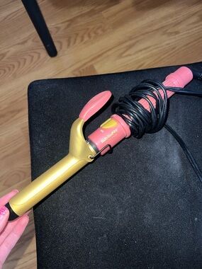 BaByliss Pink and Gold 1" Curling Iron